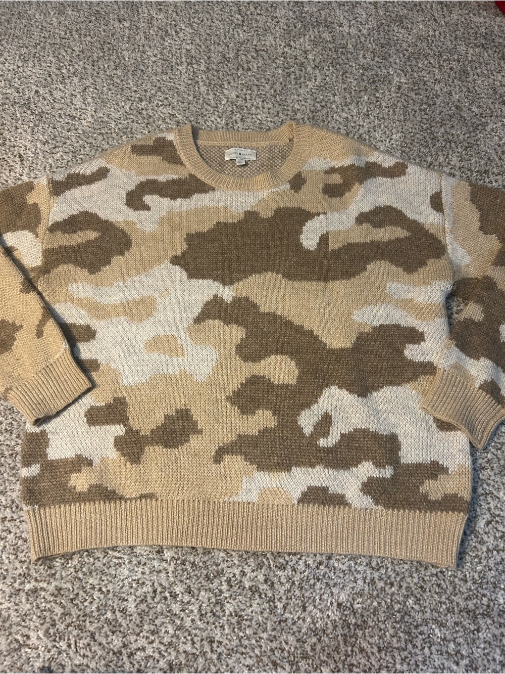 Lucky Brand Women's Camo Crewneck Sweater in Beige and Brown